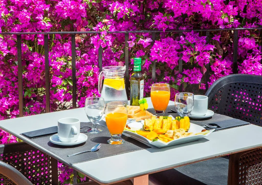 Bar, Bellavista Residential, Valencia