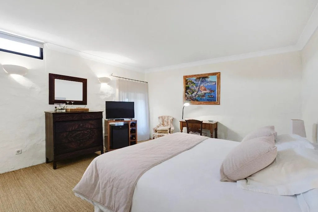 JUNIOR SUITE STANDARD Room, Torrent Fals, Majorca