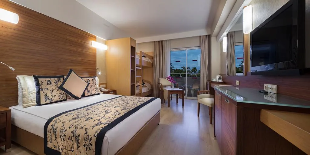 FAMILY ROOM SIDE SEA VIEW Room, Trendy Aspendos, Antalya