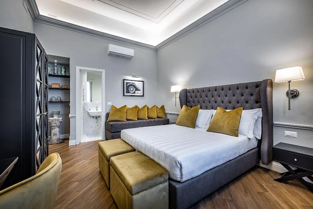 DOUBLE SUPERIOR Room, Hotel Ungherese Small Luxury Hotel, Florence