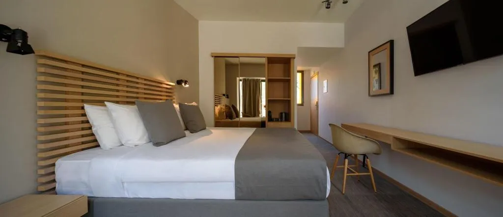 Room, FOS DownTown Suites, Athens