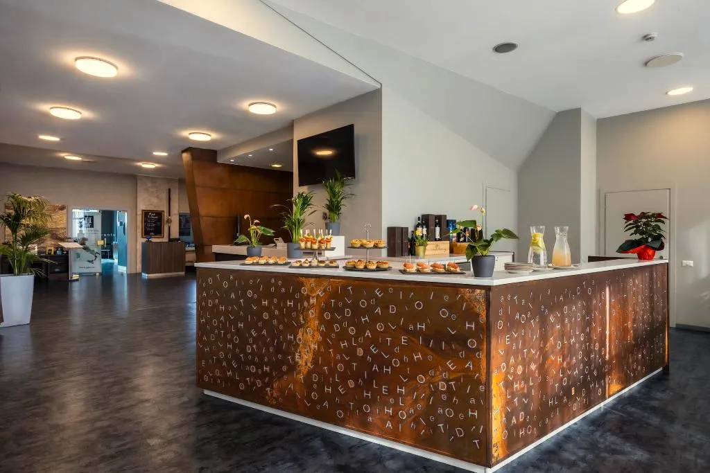 Bar, iH Hotels Milano Lorenteggio, Milan