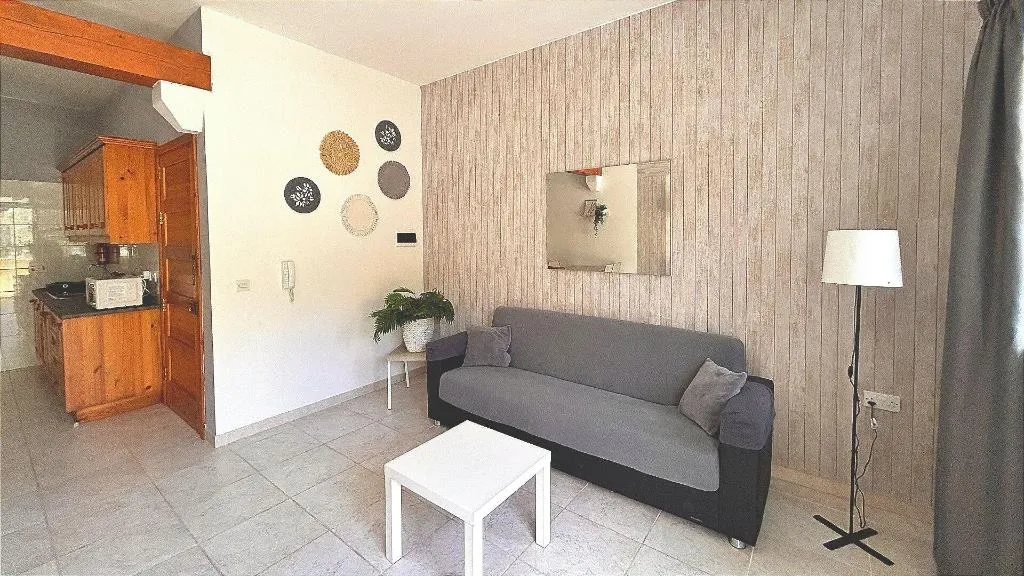 Room, Arzella Apartments, Gozo