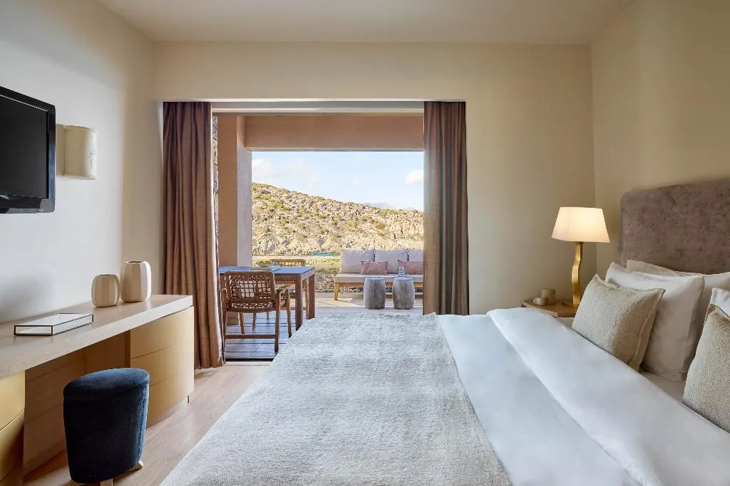 VILLA TWO BEDROOMS Room, Daios Cove, Crete