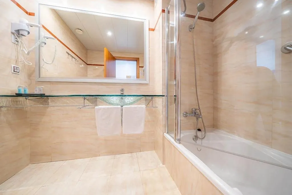 TRIPLE SEA VIEW Room, Blaucel, Costa Brava
