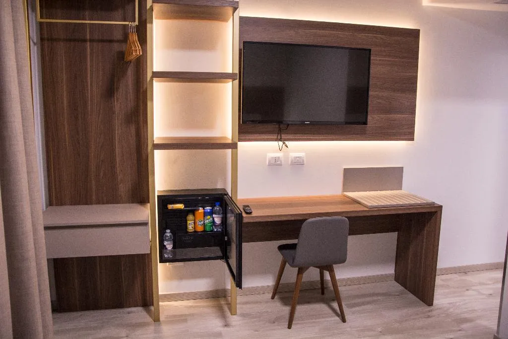 JUNIOR SUITE STANDARD Room, 8 Room Hotel, Catania