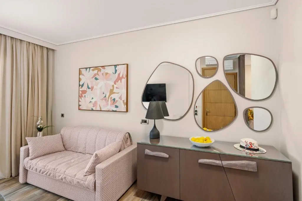 FAMILY ROOM DELUXE Room, Akti Taygetos Conference Resort, Kalamata