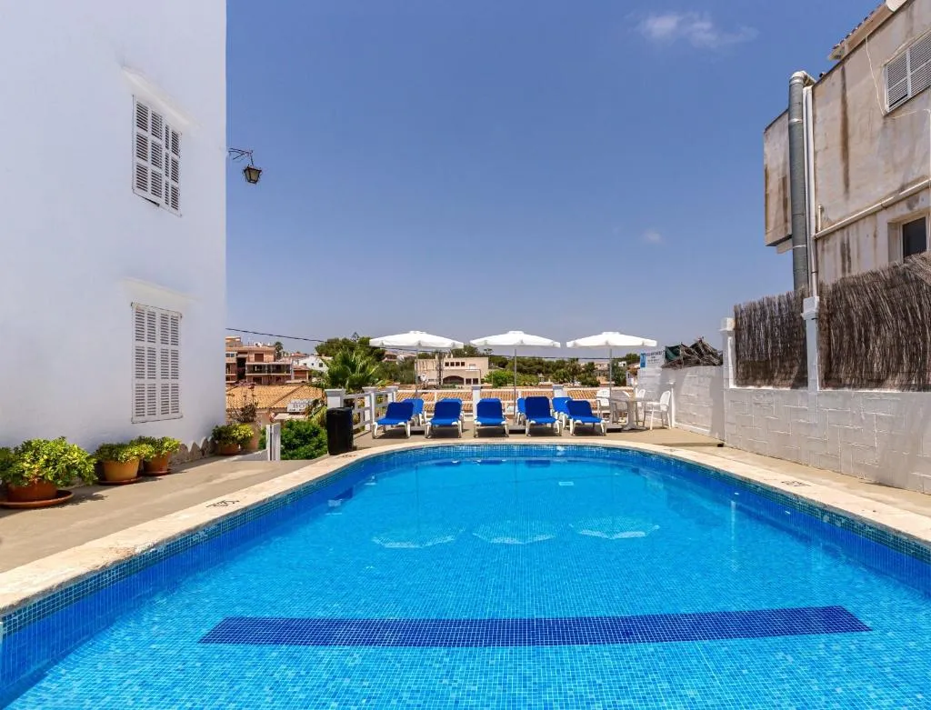 Pool, Hostal San Francisco - Portocolom, Majorca