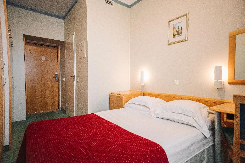 Double or Twin ECONOMY Room, Rixwell Viru Square Hotel, Tallinn