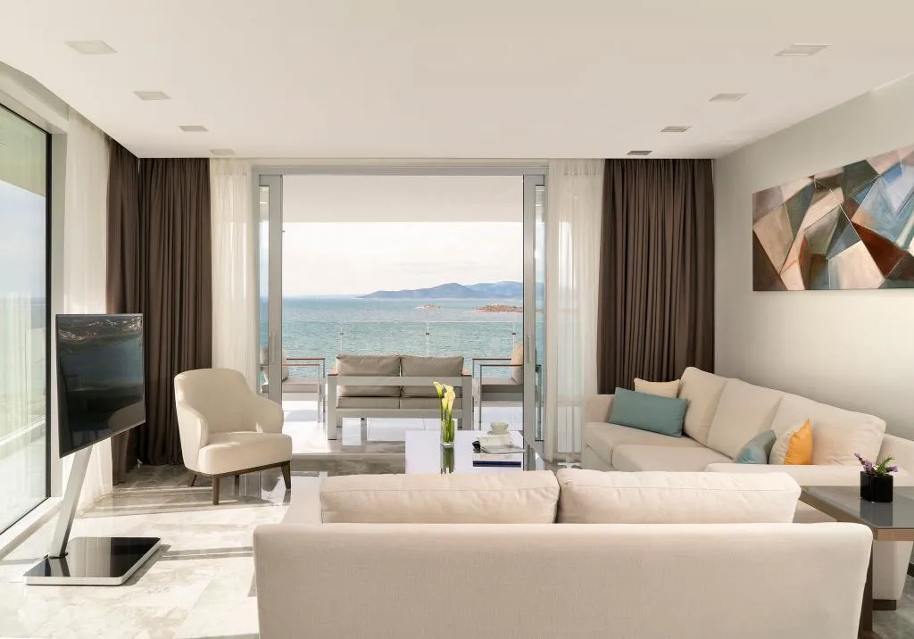 FAMILY ROOM SEA VIEW WITH TERRACE Room, Le Meridien Bodrum Beach Resort, Bodrum