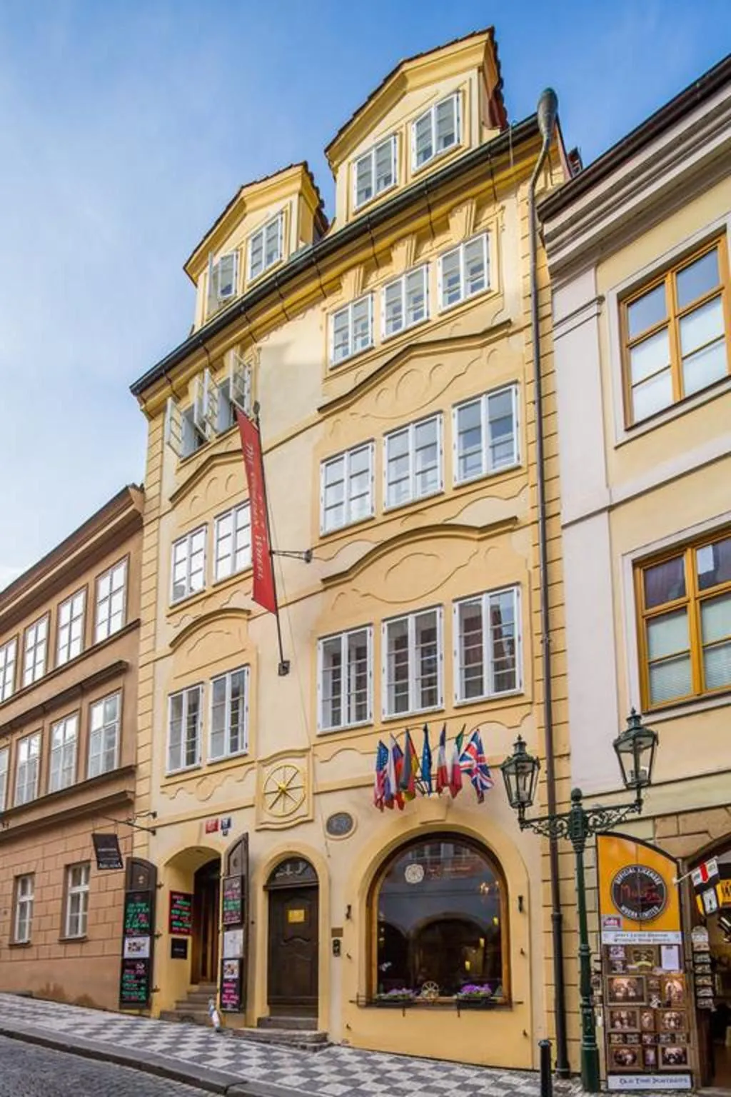 General view, The Golden Wheel, Prague