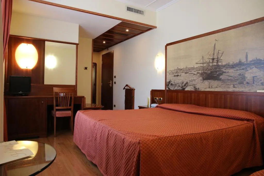 Room, Hotel President Venice, Venice