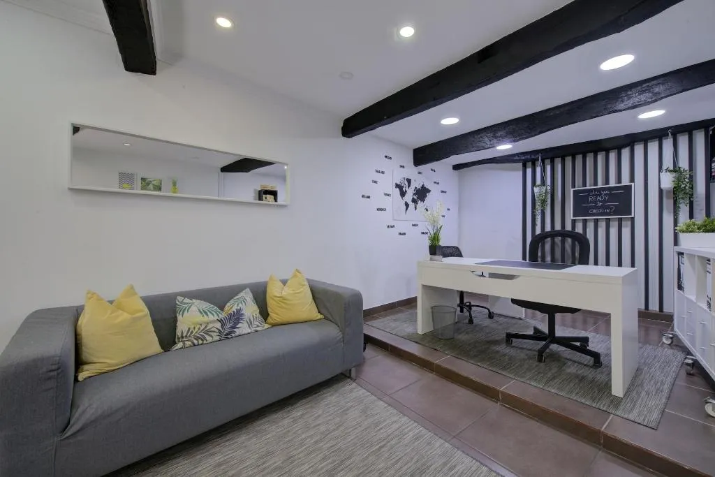 Lobby, Posh Residences, Porto