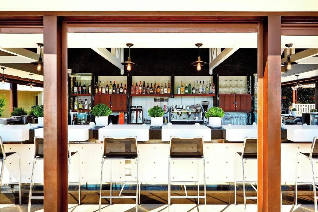 Pool, Grande Bretagne, A Luxury Collection Hotel, Athens