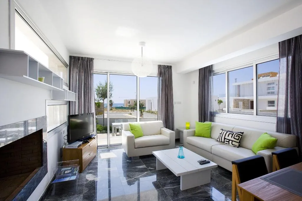 Room, Paradise Cove Luxurious Beach Villas, Cyprus