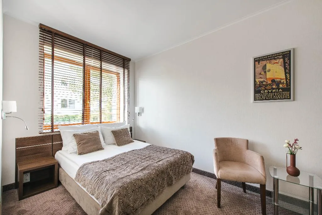 DOUBLE ECONOMY Room, Hotel Rozany Gaj - Destigo Hotels, Gdansk