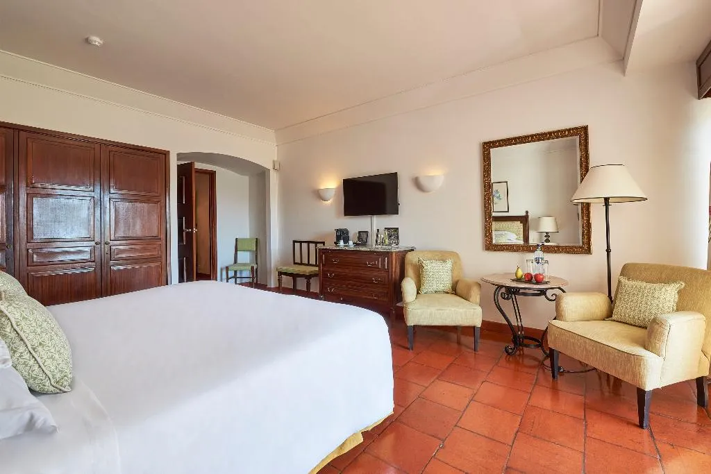 SINGLE GOLF VIEW Room, Dona Filipa Hotel, Algarve