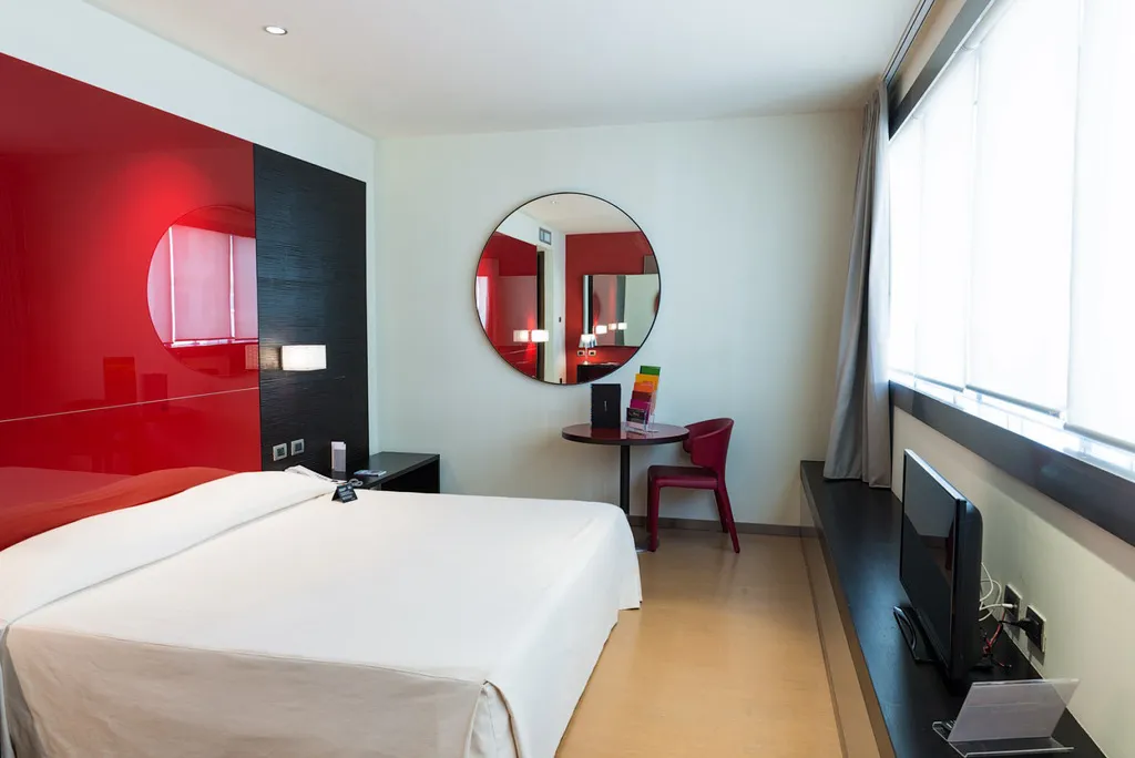 TRIPLE DELUXE Room, UNA HOTELS T Hotel Cagliari, Cagliari