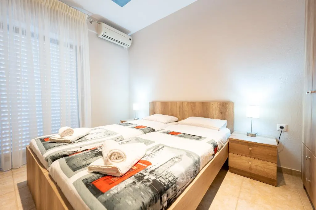 QUADRUPLE STANDARD Room, Milonas House Apartments, Halkidiki