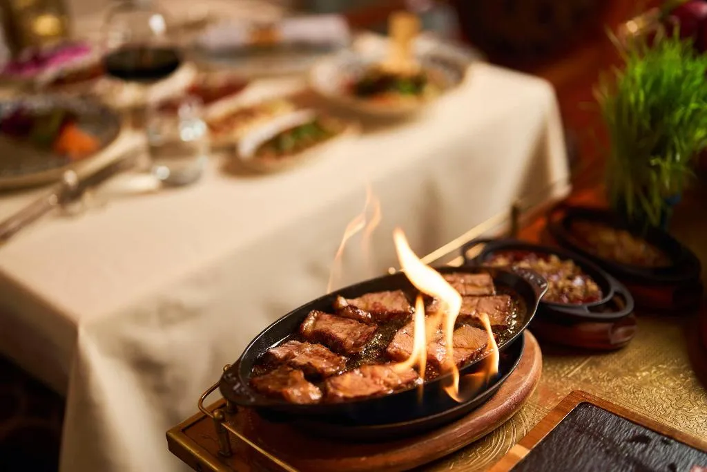 Restaurant, Kempinski Nile Hotel Garden City Cairo, Cairo