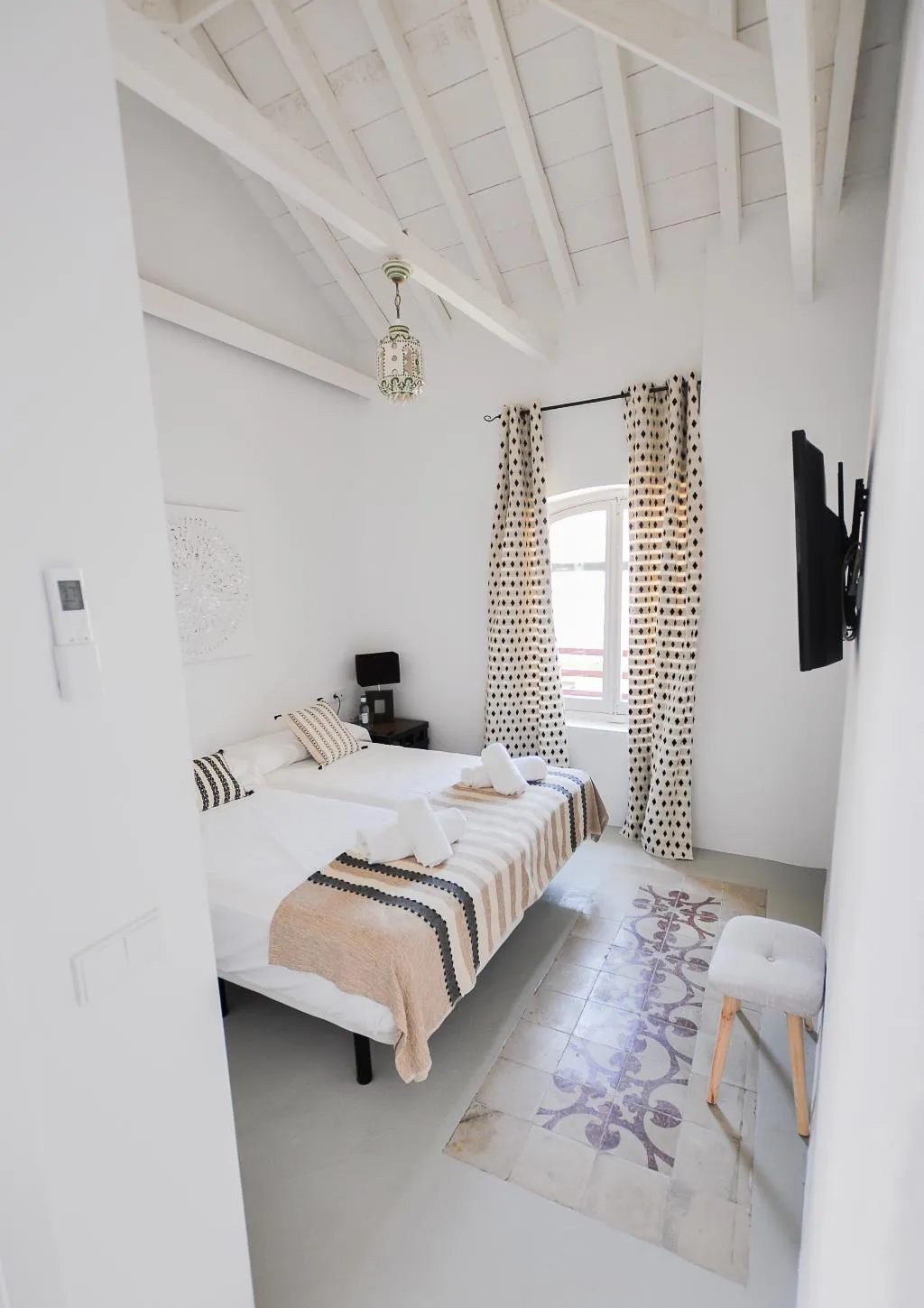 DOUBLE CAPACITY 2 Room, Malaga Hostel Boutique, Costa Del Sol