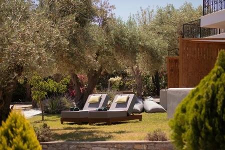 Skiathos Avaton, Skiathos