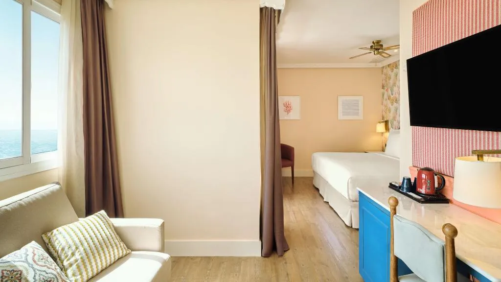 JUNIOR SUITE STANDARD Room, Hotel Fénix Torremolinos Adults Only Recommended, Costa Del Sol
