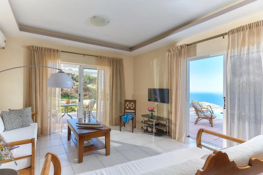 APARTMENT WITH PRIVATE POOL Room, Nymphes Luxury Apartments, Crete