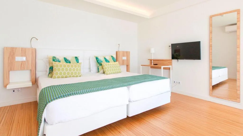 APARTMENT PRESTIGE Room, Alfagar Aparthotel, Algarve