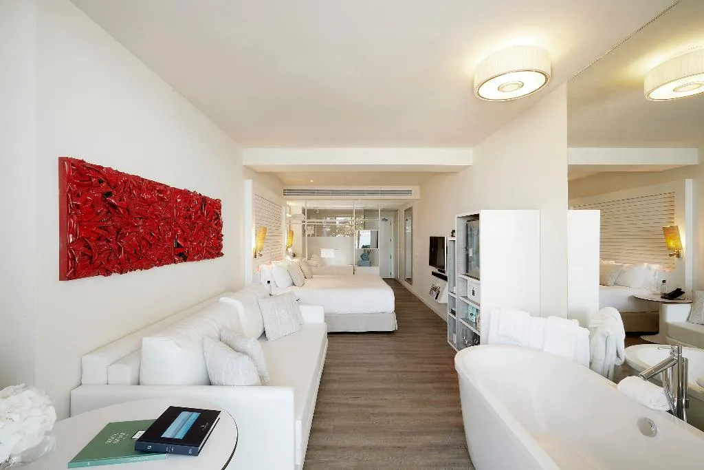 SUITE STANDARD Room, ME Ibiza, Ibiza