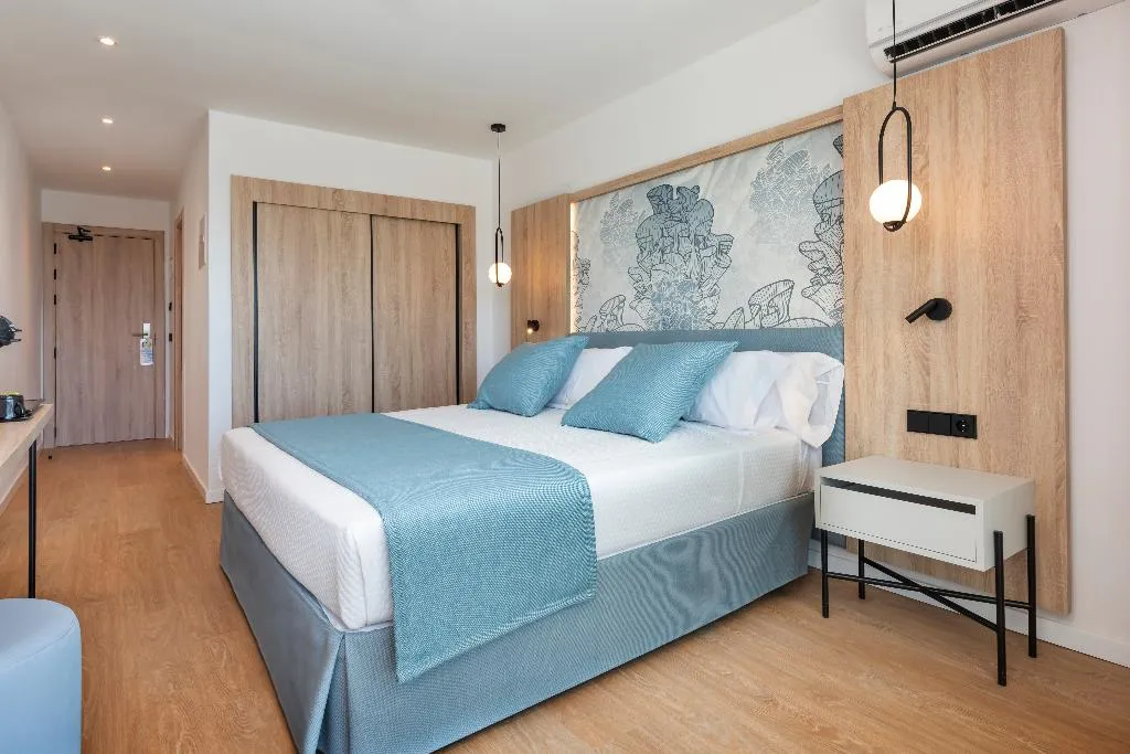 Double or Twin SEA VIEW Room, Palia Tropico, Majorca
