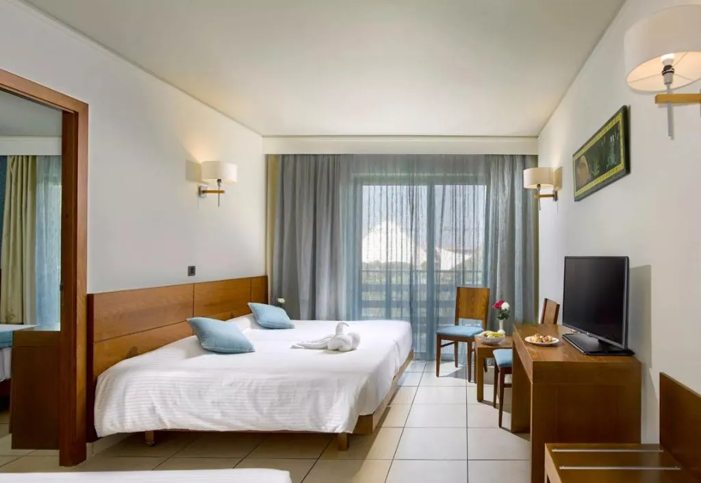 FAMILY ROOM STANDARD Room, Blue Lagoon Resort, Kos