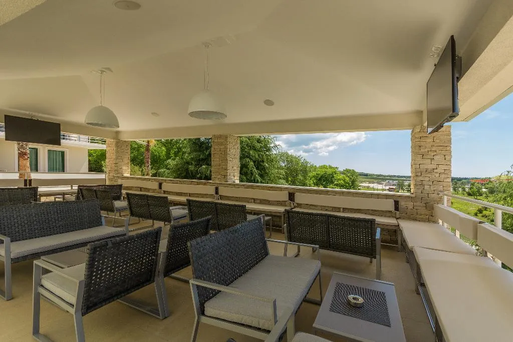 Bar, Aparthotel Adeo, Istria