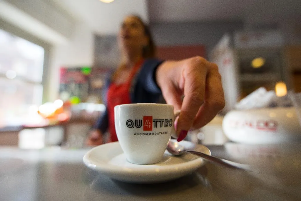 Bar, Quattro Briganti, Naples