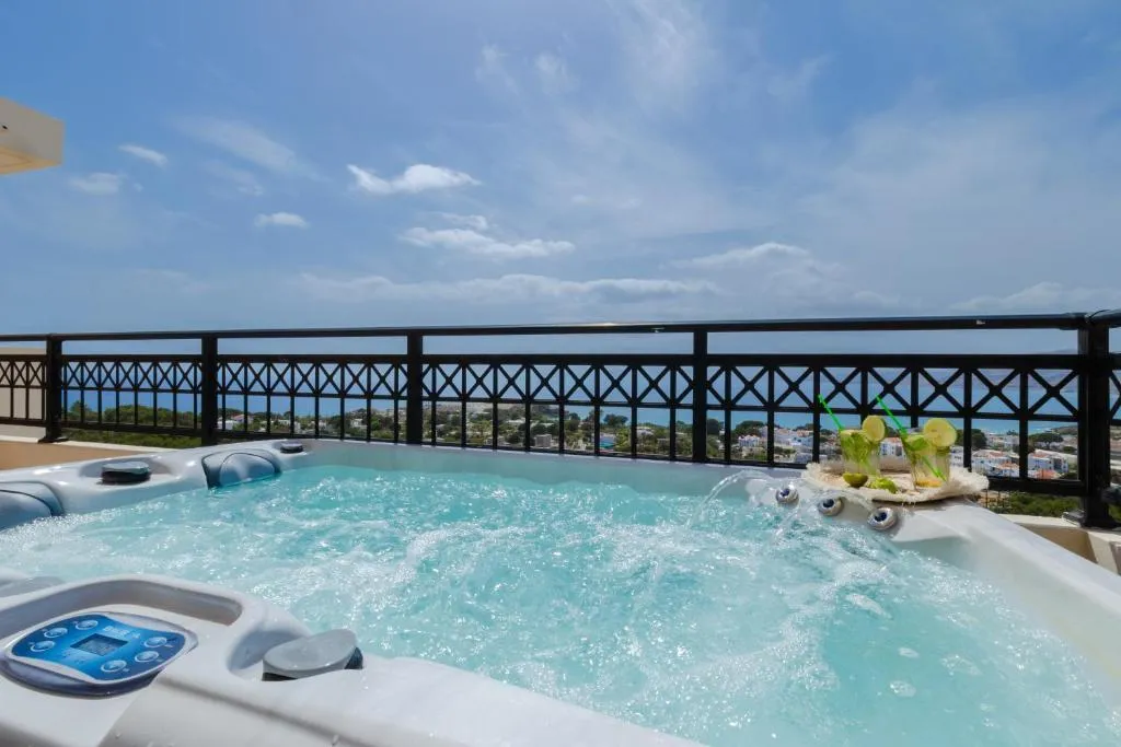 DOUBLE WITH JACUZZI Room, Lindos Nest, Rhodes