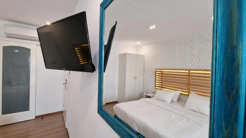 JUNIOR SUITE WITH JACUZZI Room, Athenian Montaza Hotel, Athens