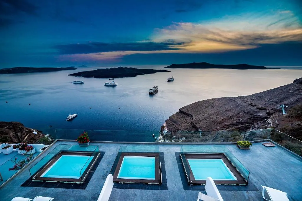 Sports and Entertainment, Kratiras View Luxury Suites, Santorini