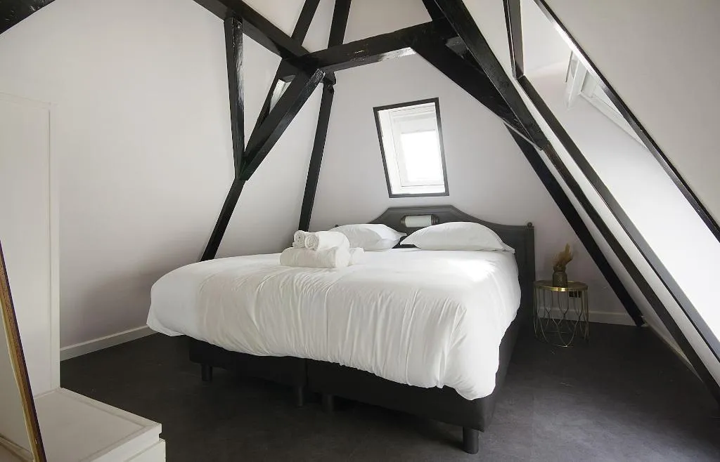 Room, Mr. Monkey Amsterdam, Amsterdam