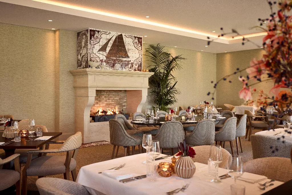 Restaurant, Van der Valk Hotel Volendam, Amsterdam