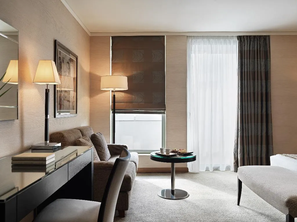 Double or Twin EXECUTIVE Room, Galaxy Hotel Iraklio, Crete