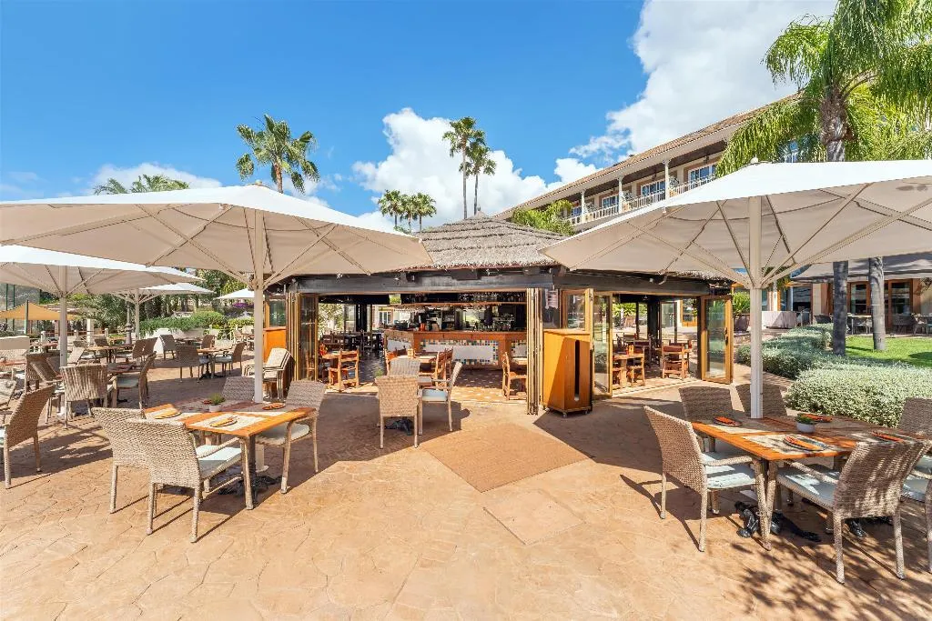 Bar, Lindner Mallorca Portals Nous, part of JdV Hyatt, Majorca
