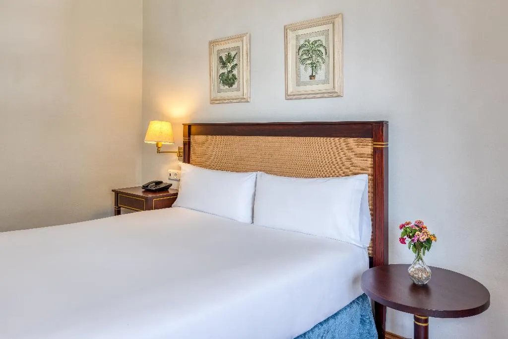 DOUBLE STANDARD Room, AZZ Guadacorte Campo de Gibraltar, Costa De La Luz
