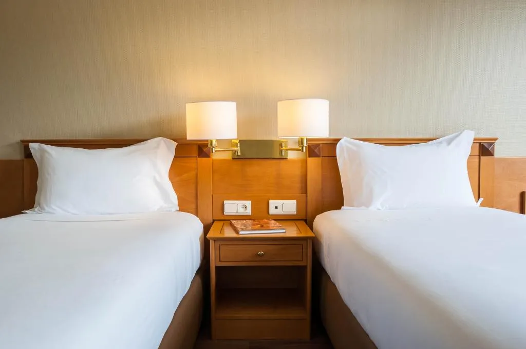 Double or Twin STANDARD Room, Fundador, Porto