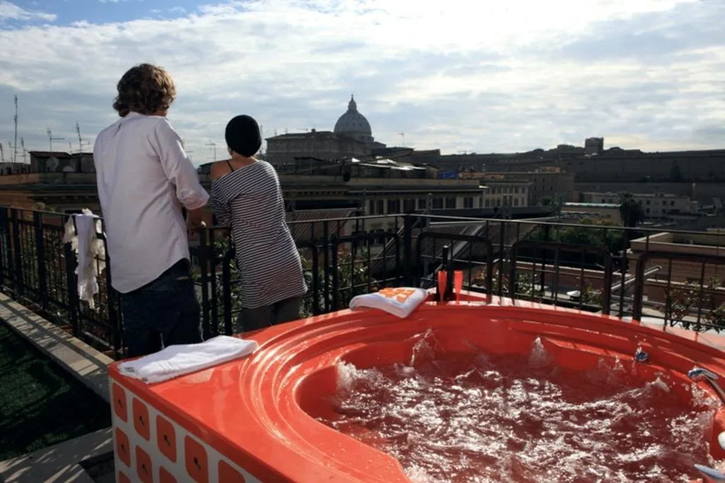 General view, Orange Hotel, Rome