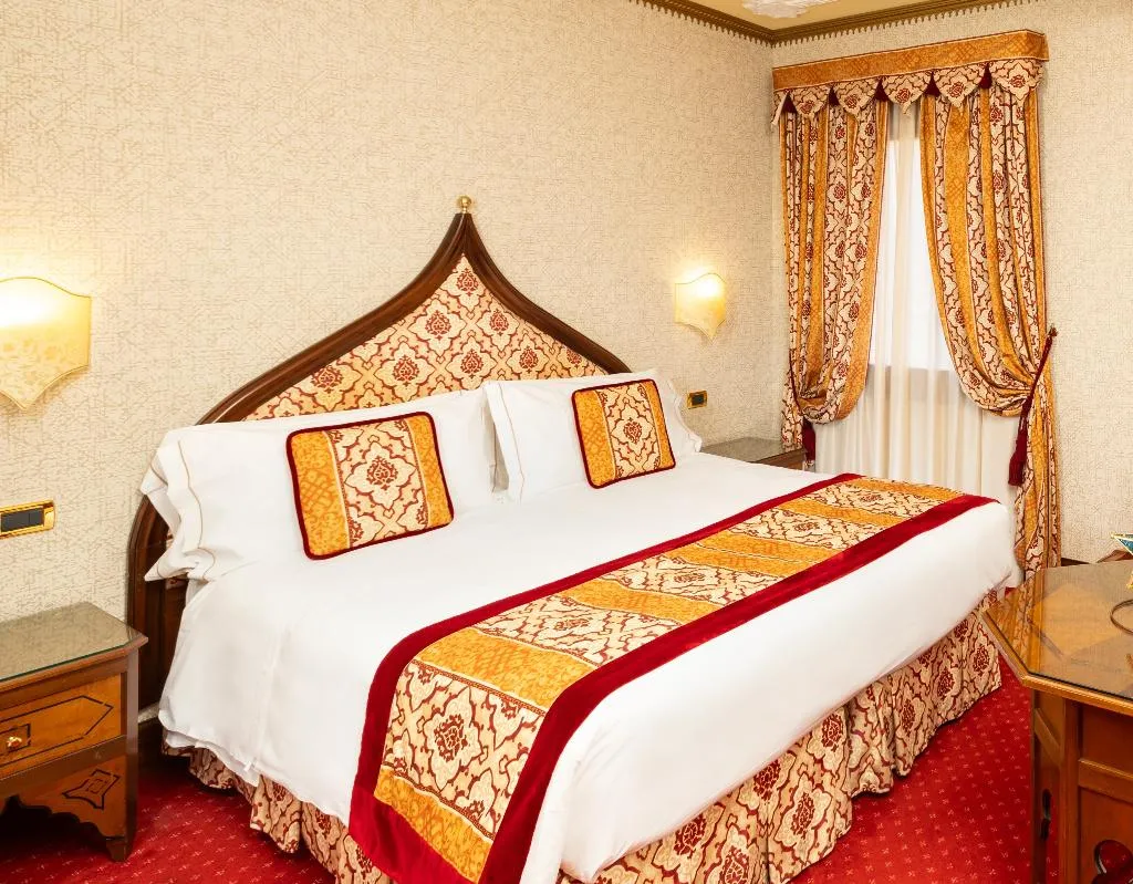Double or Twin CLASSIC Room, Ai Mori d'Oriente, Venice