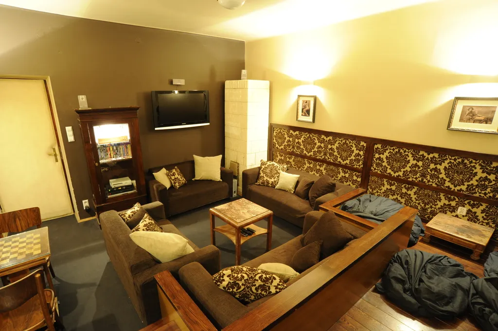 Sports and Entertainment, Deco Hostel, Krakow