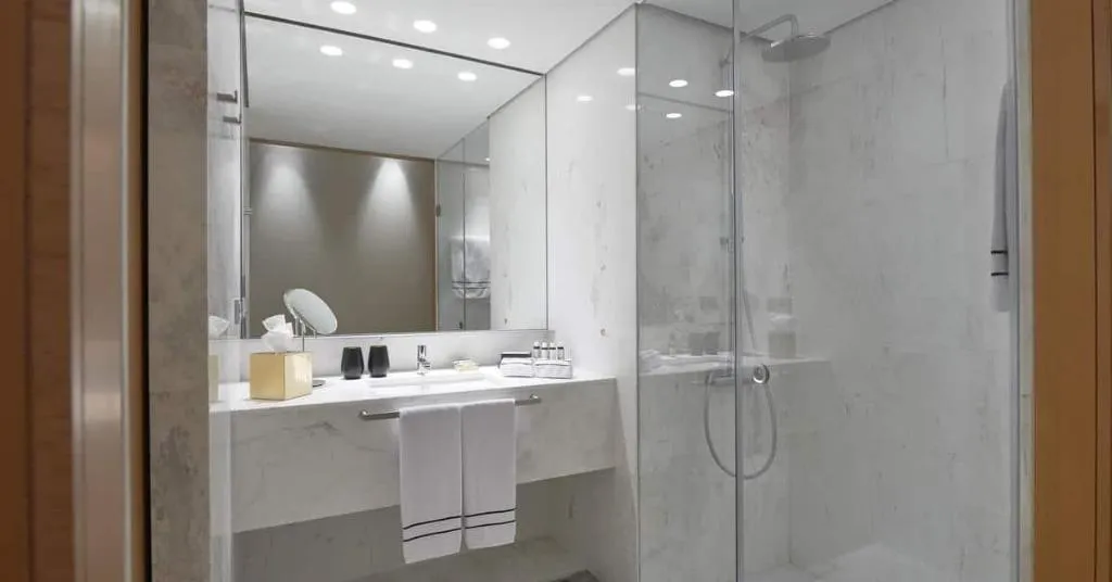 JUNIOR SUITE STANDARD Room, Melia Palma Bay, Majorca
