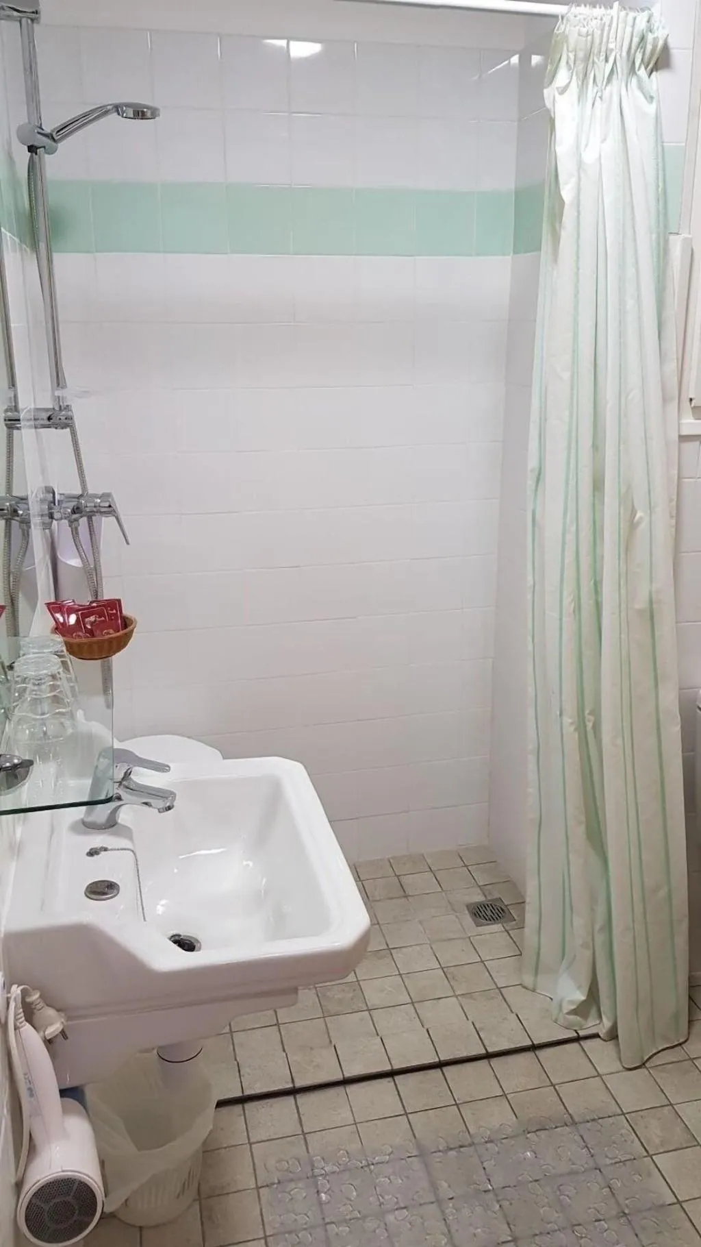 Room, Hostal Residencia Catalina, Costa Brava