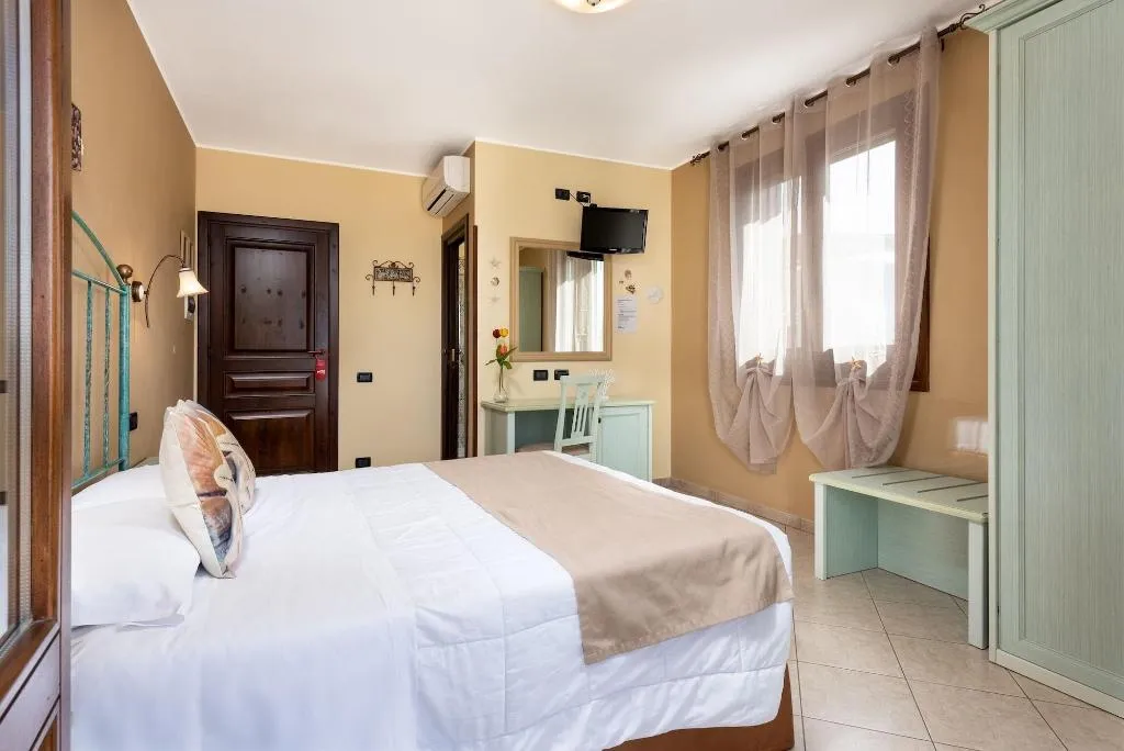 Room, Hotel Baia Di Venere, Palermo