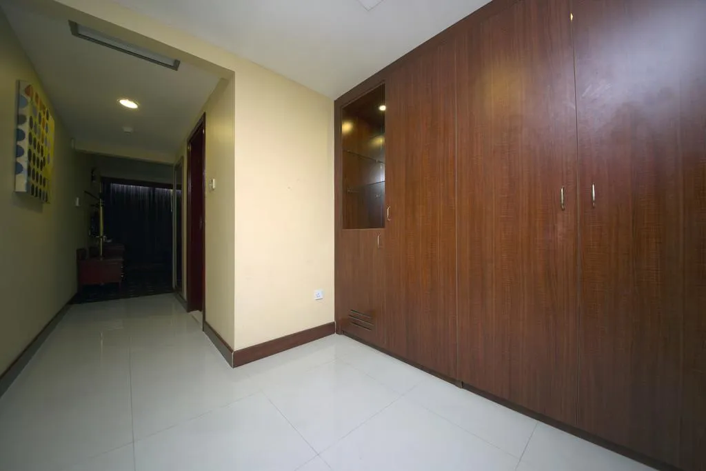 FAMILY ROOM CAPACITY 4 Room, Mount Royal Hotel, Dubai